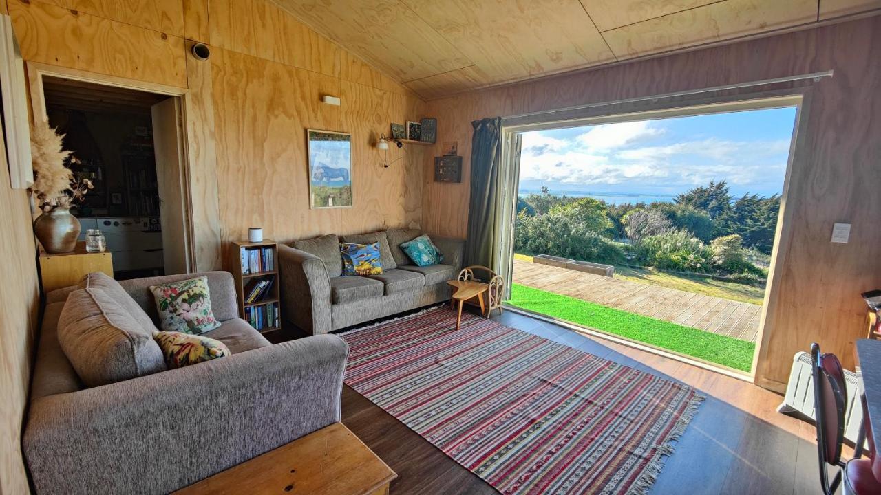 Вилла Spectacular Moana Views Riverton Экстерьер фото